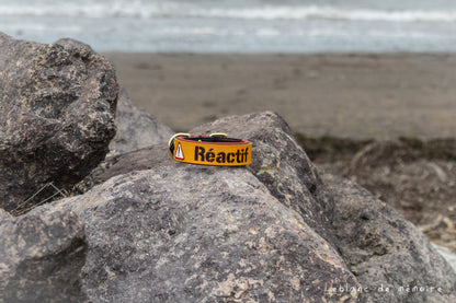 Collier à panneau en cuir 1.5''