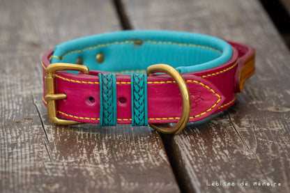 Collier matelassé avec poignée en cuir 1.5''