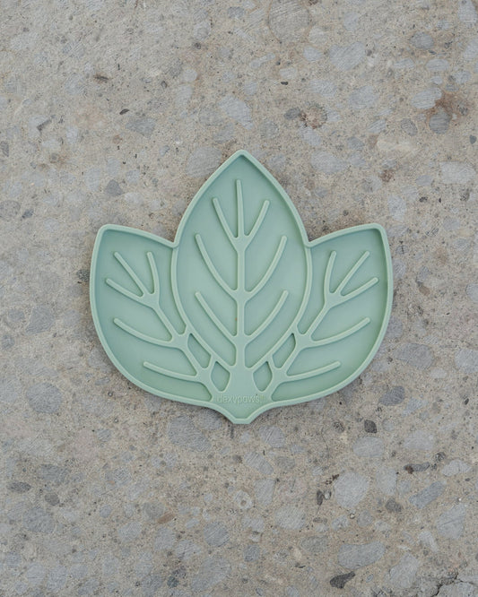Tapis à lécher feuille verte